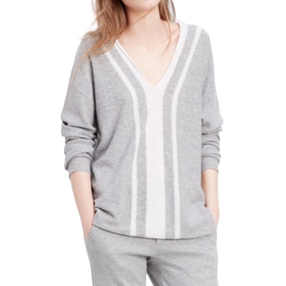 Vince Sweaters - VINCE 100% Cashmere Double V Pullover Sweater Long Sleeve Oversized Gray XS